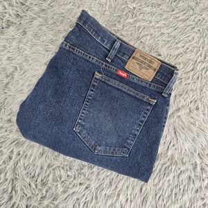 Wrangler Denim Shorts Mens 44 Blue Excellent Relaxed Fit 606WFXD Dark Wash